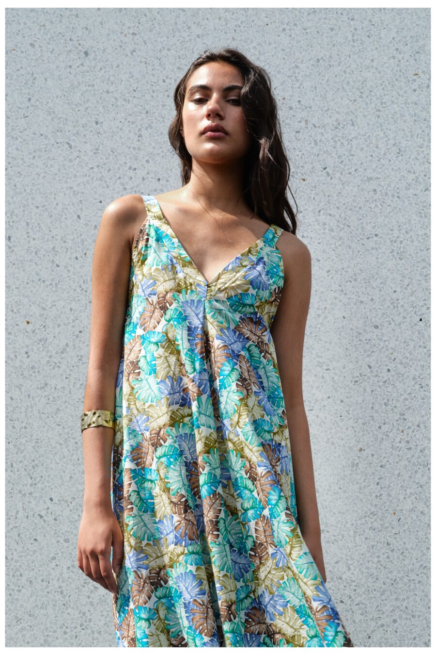 midi-dress-with-tropical-print-4