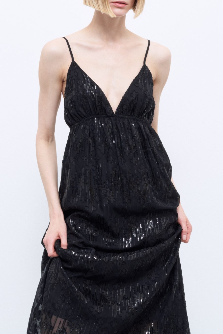 dress-with-sequins-and-embroidery (3)